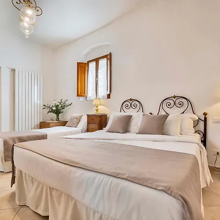 Tenuta Di Mensanello Farm stay Colle Val D'Elsa